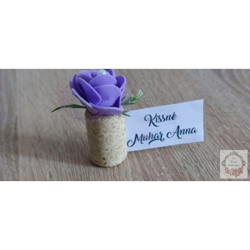Esküvői ültetőkártya tartóval lila