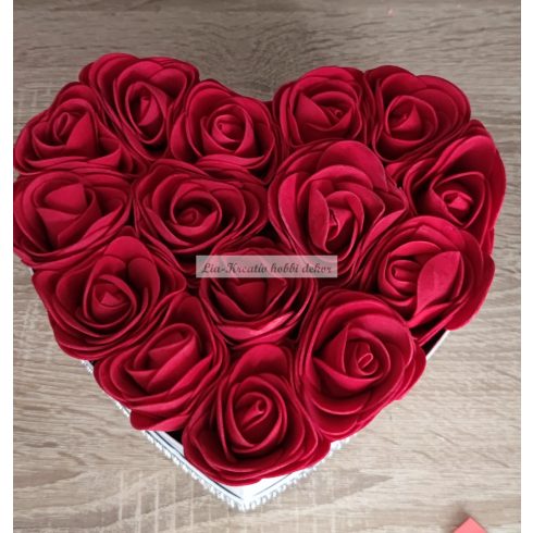 Valentinnapi virágbox 